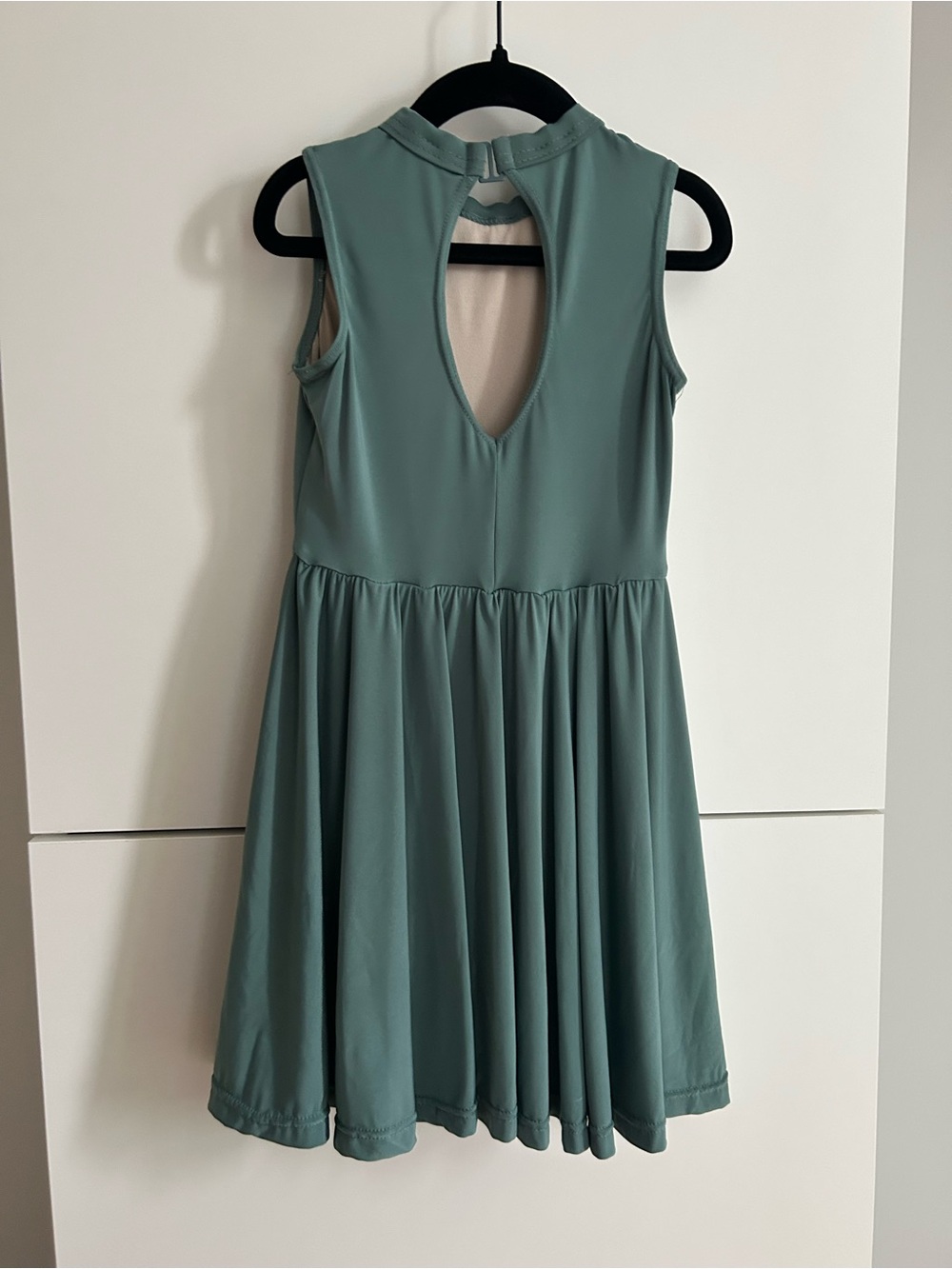 Balera Sleeveless Green Dance Dress IC (7/8) - Picture 6 of 7